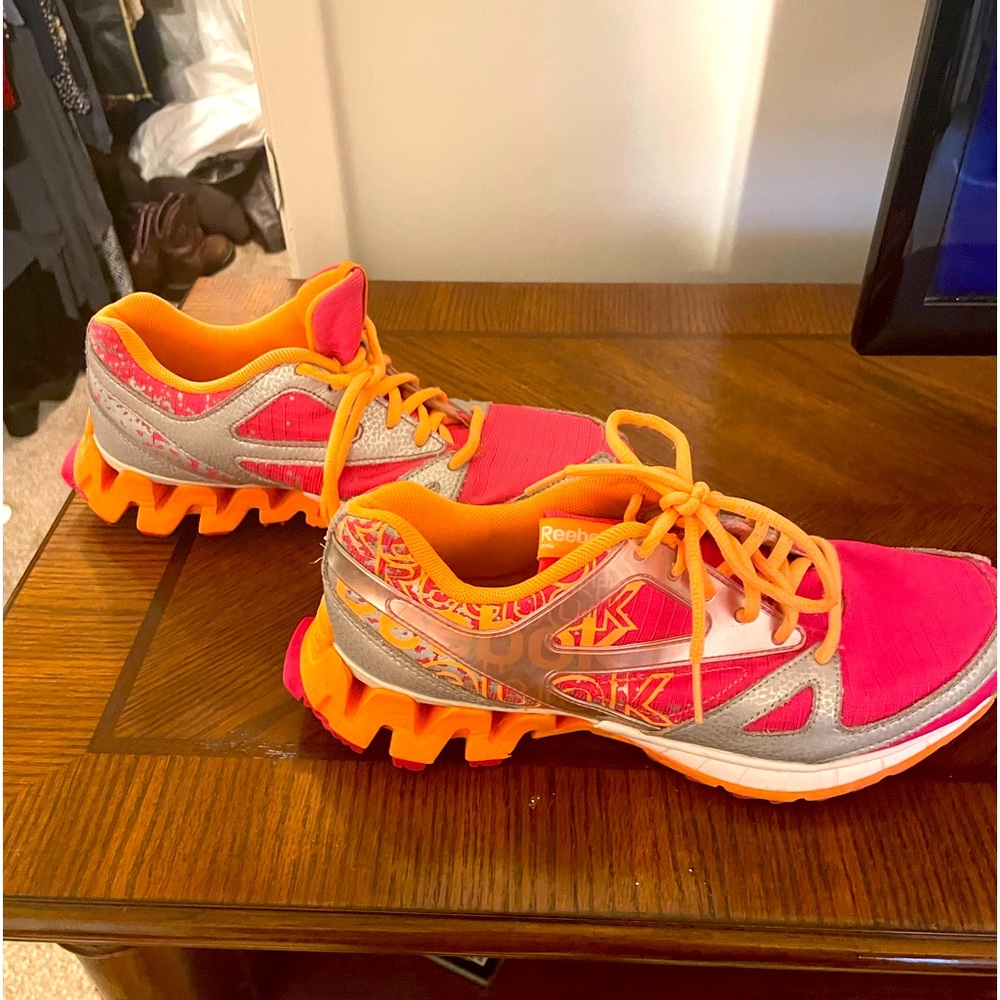 Tennis Shoes